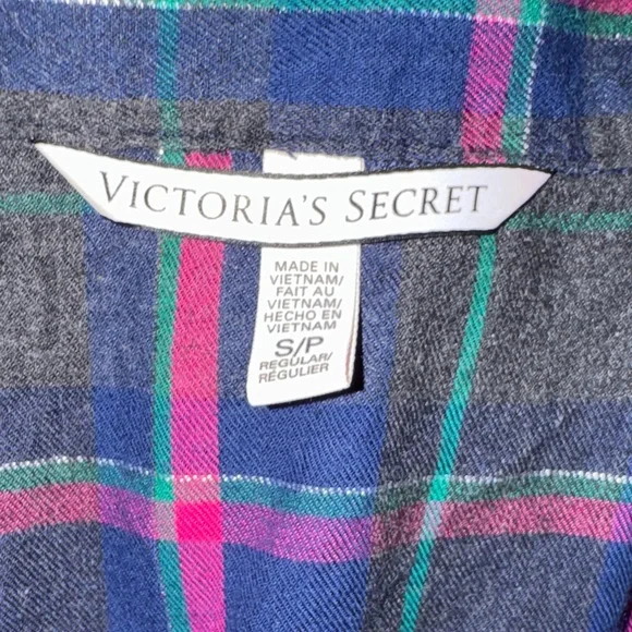 Victoria Secret Plaid Pajama Set in Blue and Pink - Picture 4 of 7